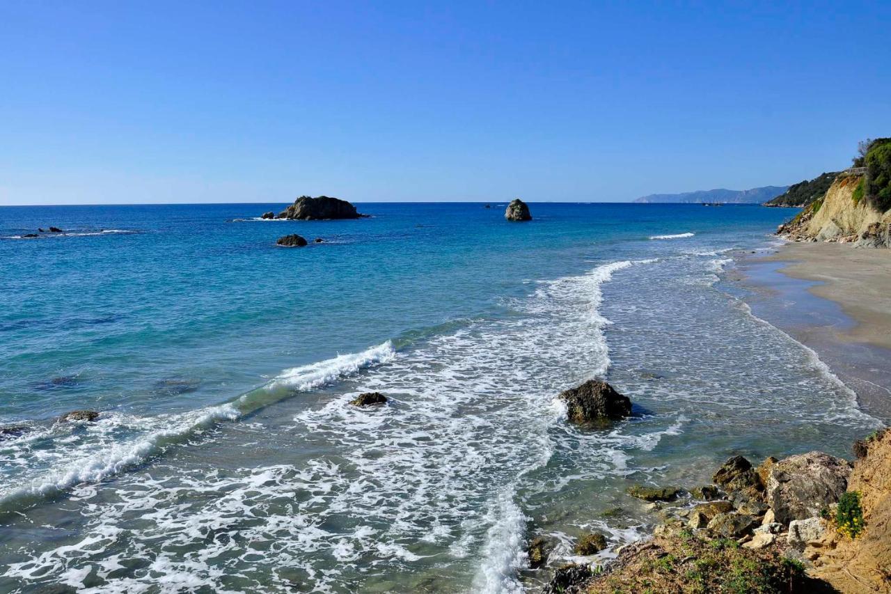 Elizabeth Country House Agios Matthaios  Exterior photo